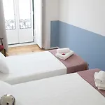 チェックイン 3* リスボン