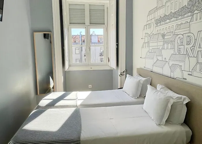 チェックイン ゲストハウス 3*