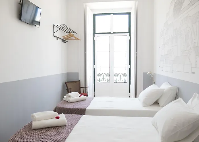 チェックイン ゲストハウス