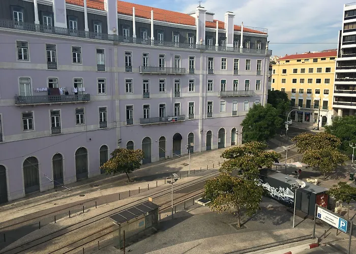 ゲストハウス チェックイン 3*